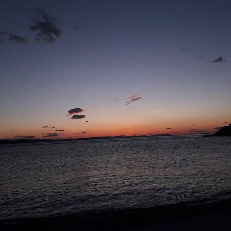 Apartmani Zilic Dugi Rat Buitenkant foto
