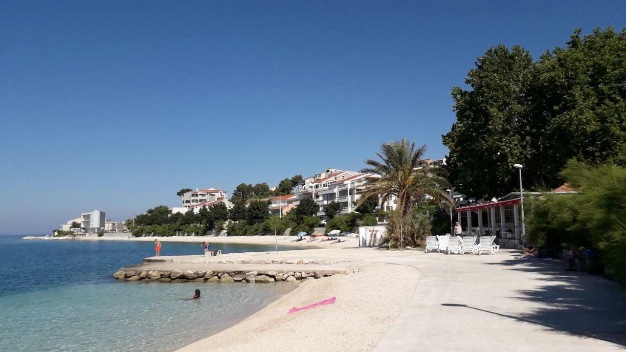 Apartmani Zilic Dugi Rat Buitenkant foto